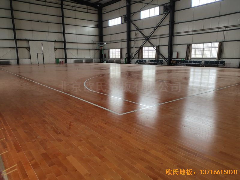 山东临沂市监狱体育地板施工案例