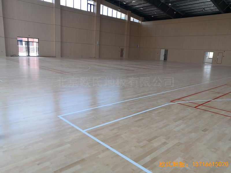 广州永顺大道铁英中学运动木地板铺装案例