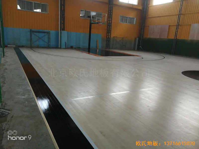 上海卫清东路弄麦子俱乐部运动木地板铺装案例4