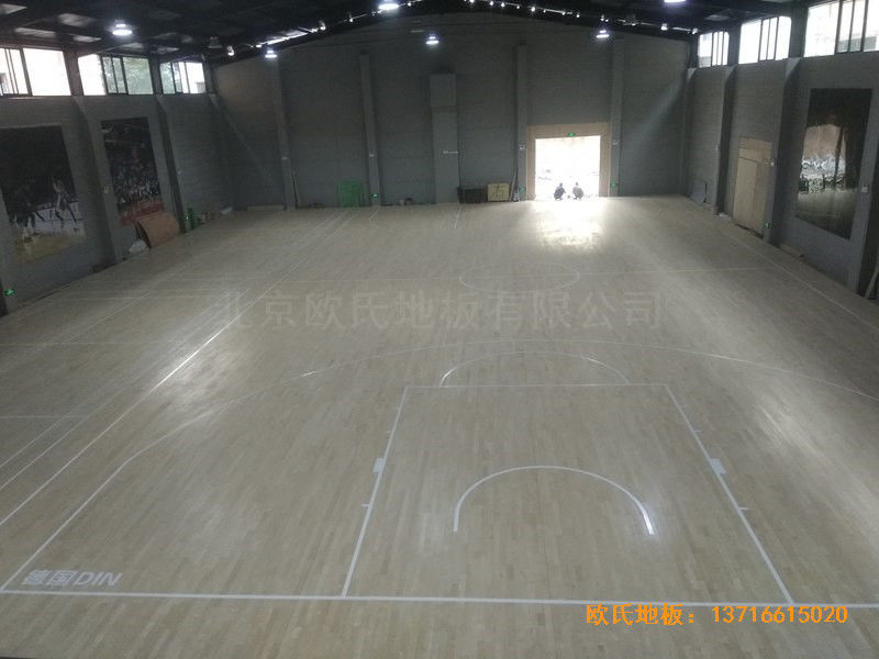 山西长治双创梦工厂篮球体育地板施工案例5