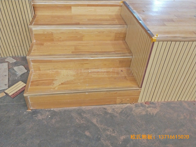 徐州汇邻湾舞台运动木地板施工案例3