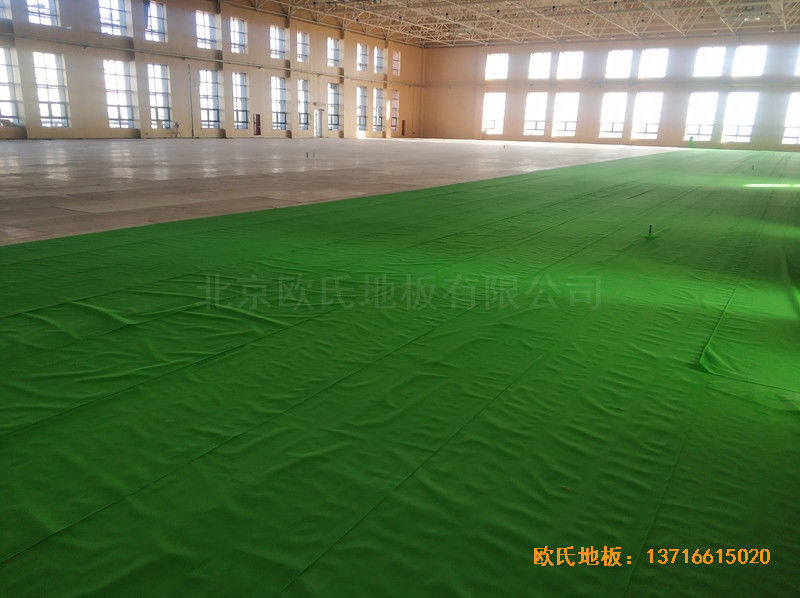 榆林神华煤制油公司篮球馆运动木地板铺设案例2