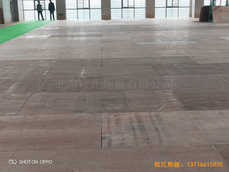 江苏三井实验小学篮球馆体育木地板施工案例2