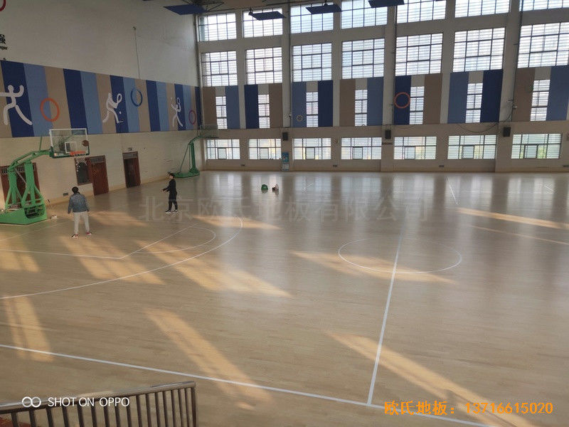 江苏三井实验小学篮球馆体育木地板施工案例5