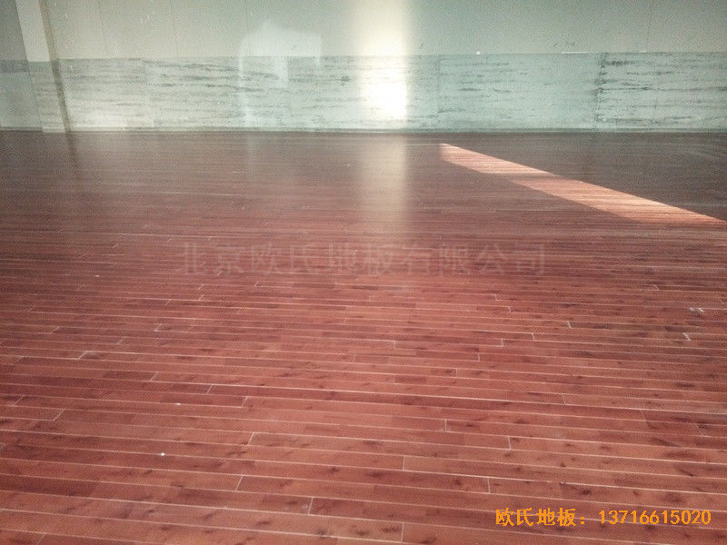 临沂飞天舞蹈学校体育地板施工案例5
