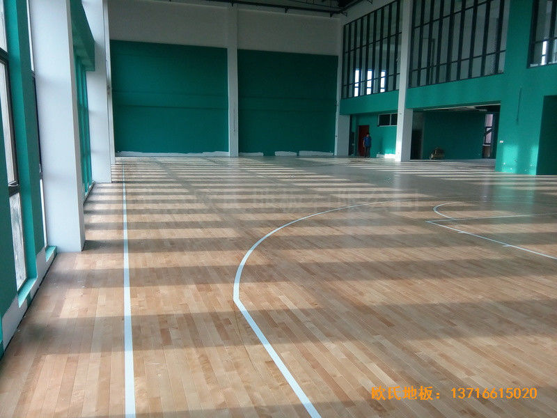 江苏南京汉风公司篮球馆运动木地板铺设案例5