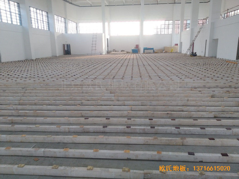江苏徐州悦城小学篮球馆运动地板铺装案例1