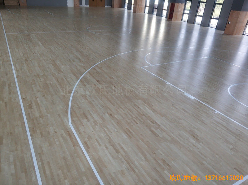 江苏盐城金风科技篮球馆体育木地板安装案例4