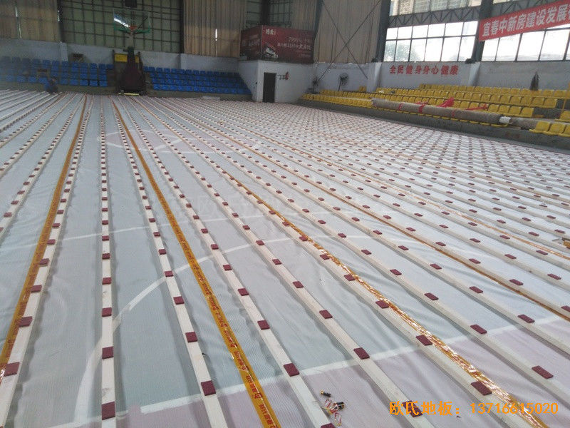 江西宜春公路局体育馆运动木地板施工案例1