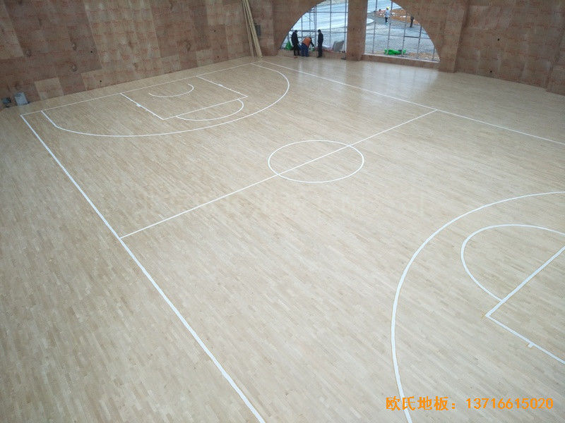 江西荣江金色春城小学运动馆体育地板铺装案例4