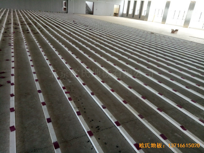 乐清中学篮球馆体育木地板施工案例1