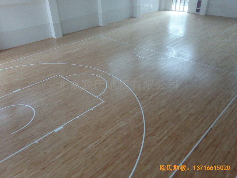 河南洛阳伊水小学篮球馆体育木地板安装案例0