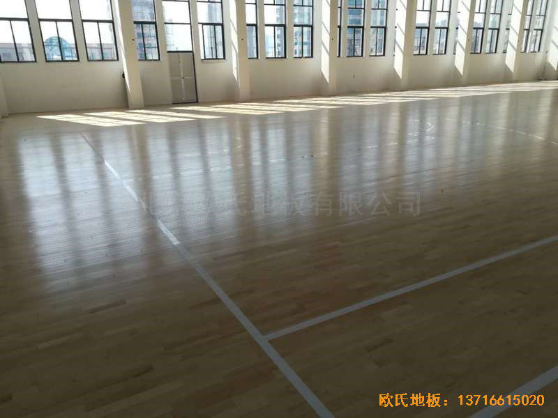 浙江台州温岭消防大队篮球馆体育木地板施工案例4