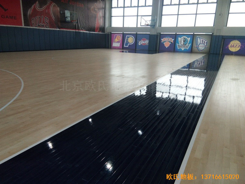 浙江宁波东体篮球馆体育木地板铺装案例3