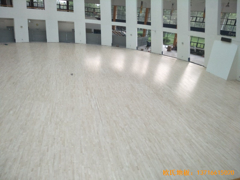 浙江宁波诺丁汉大学体育馆体育地板施工案例4