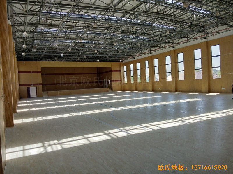 浙江德清县三合体艺馆体育地板铺设案例5