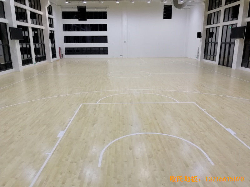 浙江舟山市舟山电厂篮球馆体育木地板铺设案例4