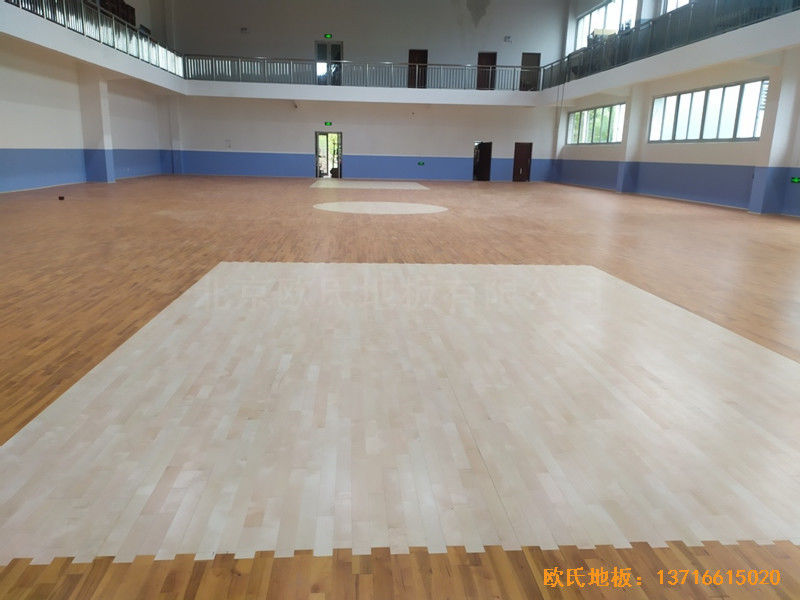 浙江虹桥较好的小学篮球馆运动木地板施工案例4