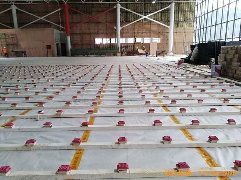 深圳南山区体育文化公园运动木地板铺设案例1