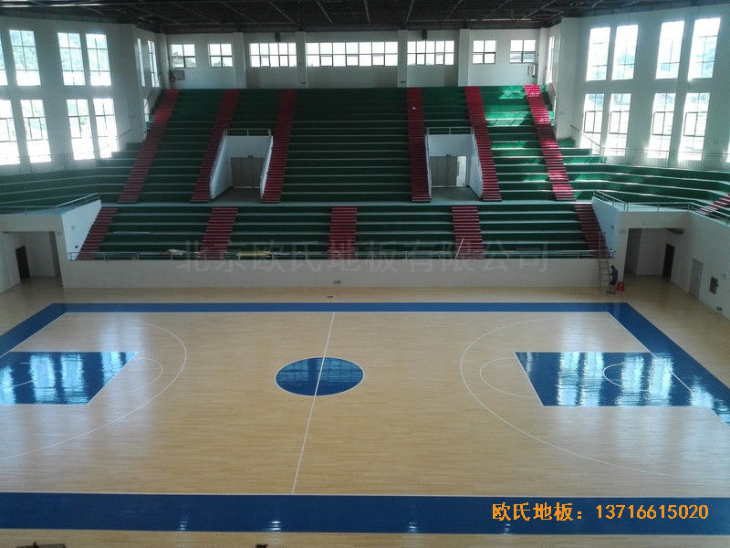 湖南益阳第十六中学体育馆体育地板施工案例4