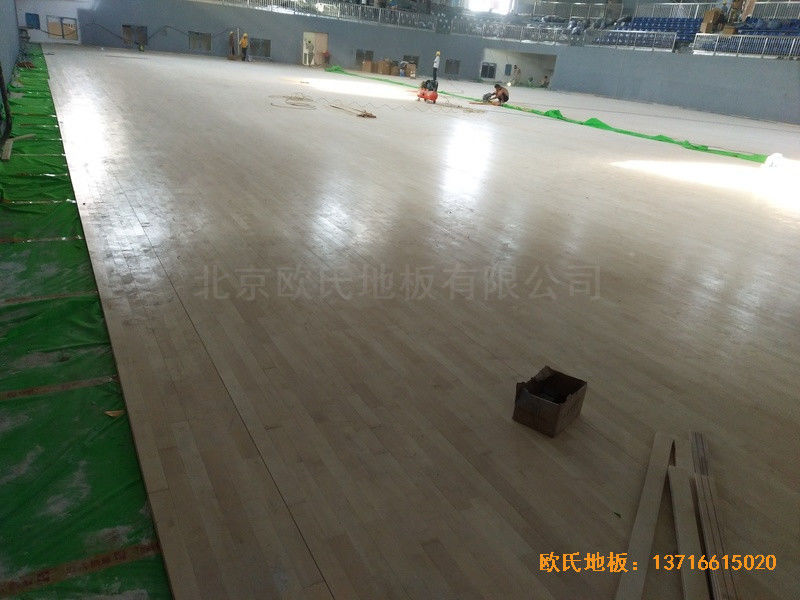 湖南黄花坪体育馆运动地板铺装案例3