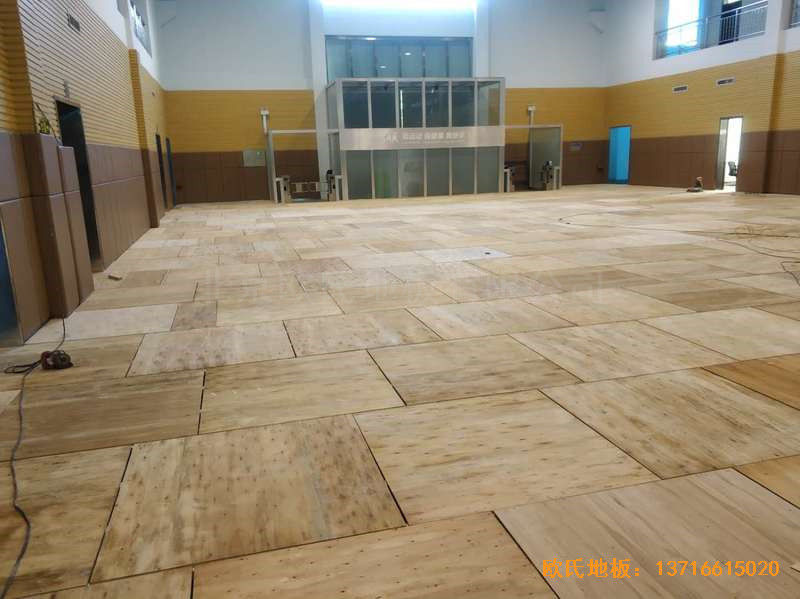 潍坊高密中国电网羽毛球馆运动地板施工案例3