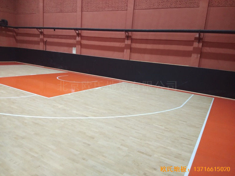 石家庄青园街电信营业厅对面篮球馆体育木地板铺设案例4