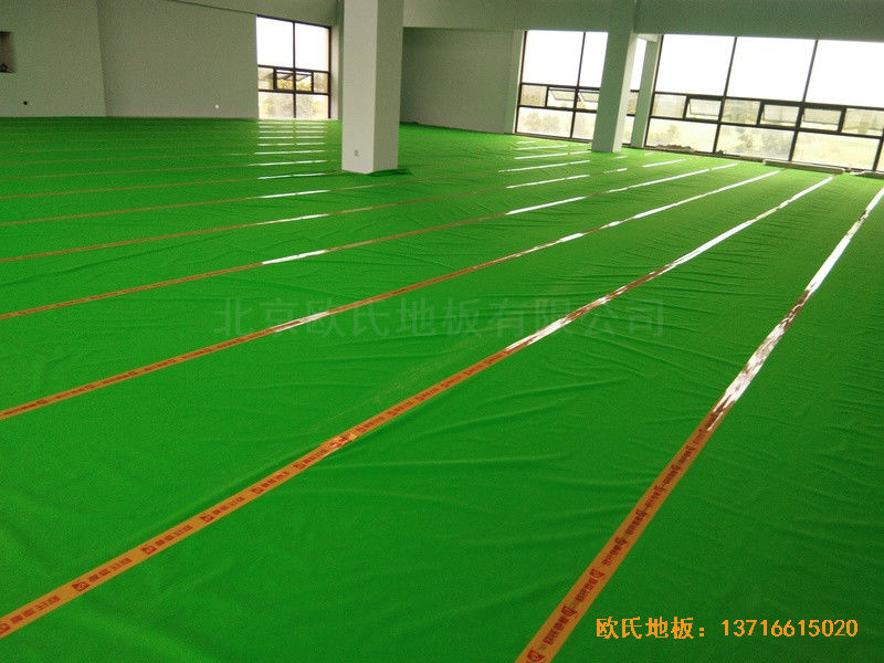 福州连江县恒捷实业坑园村运动馆运动木地板安装案例2