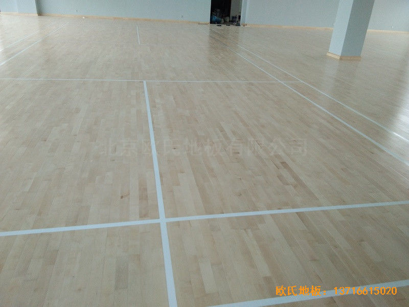福州连江县恒捷实业坑园村运动馆运动木地板安装案例3