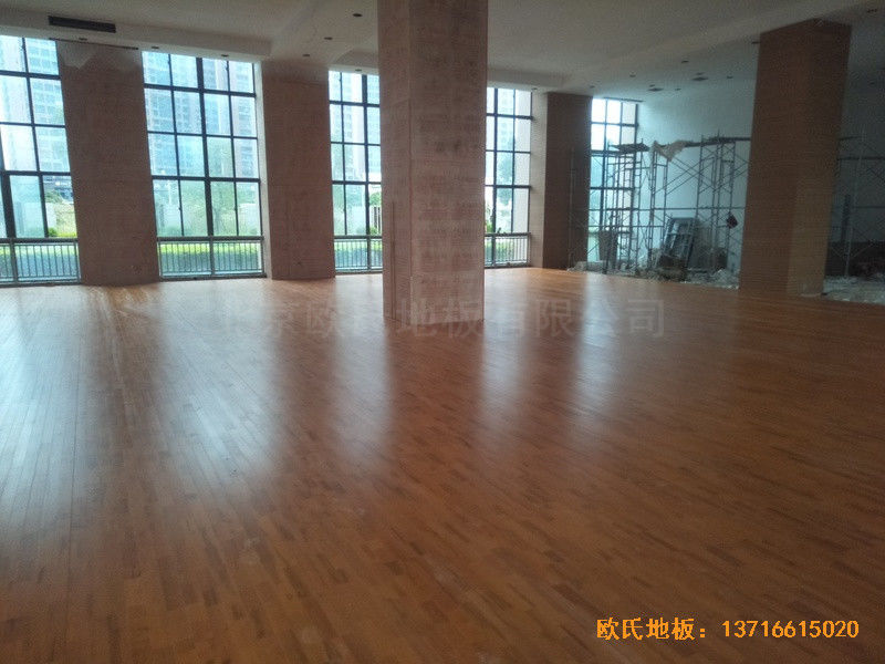 福建泉州海关桥南运动场体育地板铺装案例5