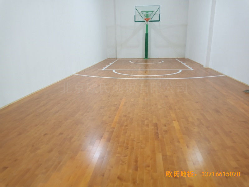 西城区黄寺大街24号院篮球馆体育木地板铺装案例4