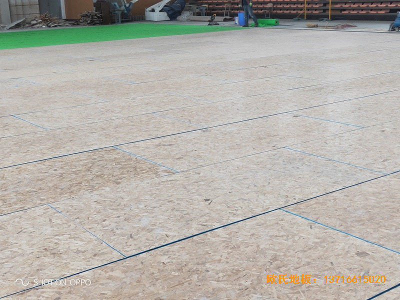 西宁世纪职业技术学校篮球馆运动地板铺设案例2