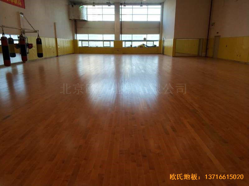 辽宁体育局女子散打馆体育木地板施工案例4