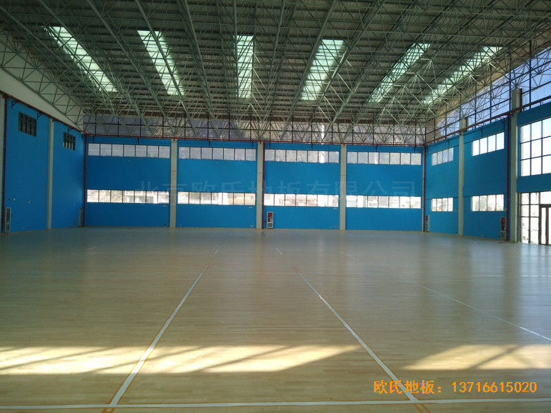 云南文山州文山学院体育馆运动木地板安装案例5