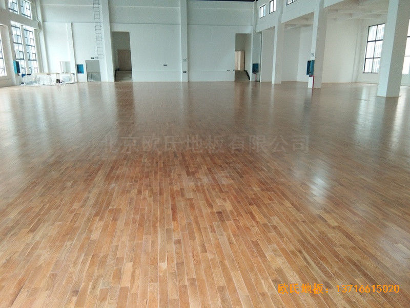 长沙开福区福鑫苑幼儿园运动馆体育木地板施工案例0