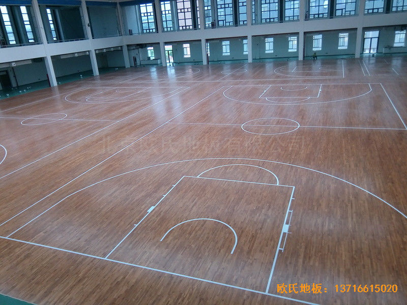 陕西安康职业技术学院篮球馆体育地板铺装案例5