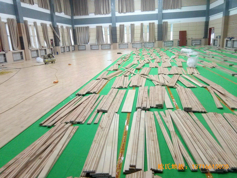青海省税务干部学校篮球馆体育木地板安装案例2