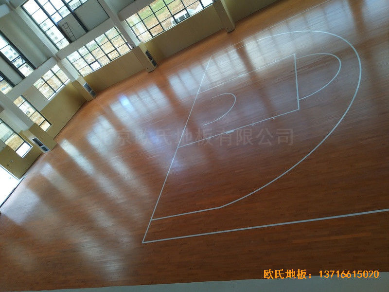 云南蒙自师范体育馆运动地板安装案例3
