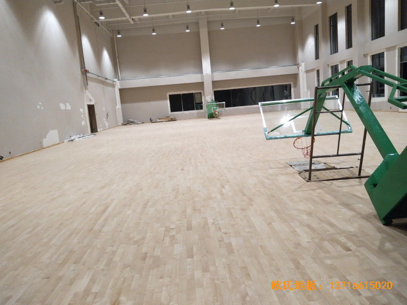 内蒙古通辽富力城篮球馆体育木地板铺装案例3