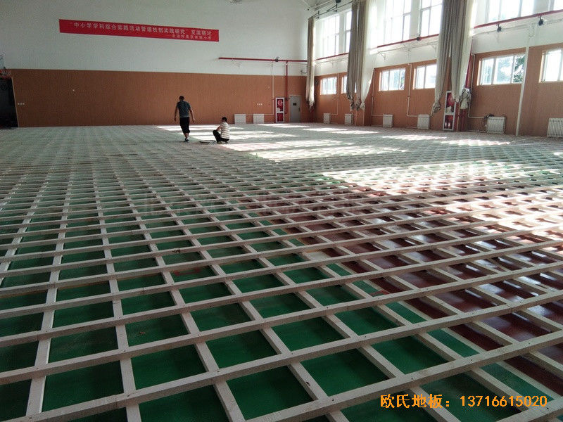 北京怀柔实验小学篮球馆体育地板施工案例1