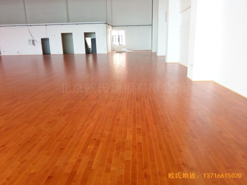 南京浦口区复兴小学运动馆运动地板施工案例4