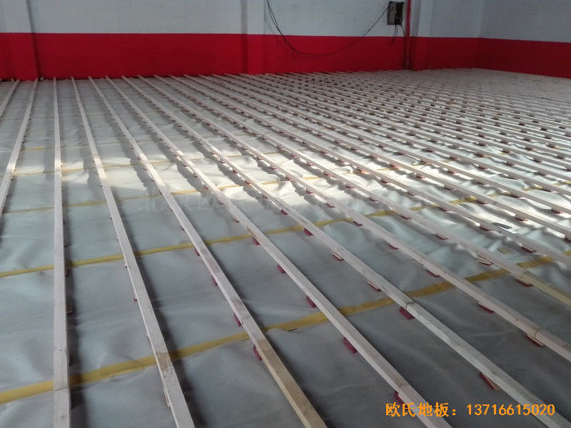 吉林珲春跃动体育中心运动地板安装案例1