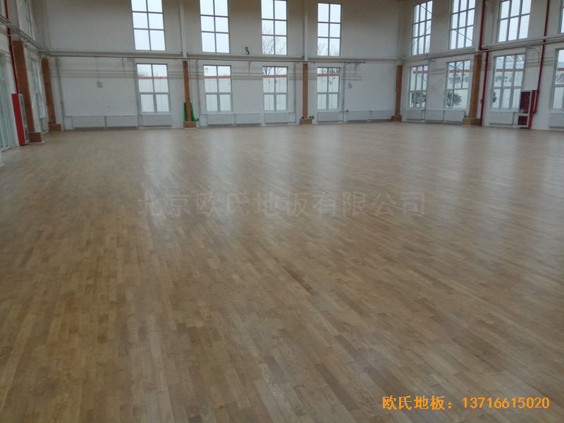 天津西青区梨园监狱篮球馆运动木地板安装案例4
