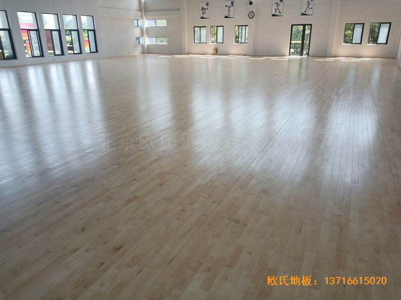 宁波中国石油储蓄基地运动馆体育木地板施工案例4