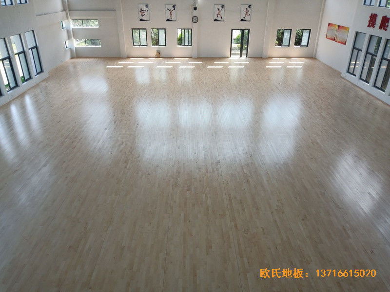 宁波中国石油储蓄基地运动馆体育木地板施工案例5