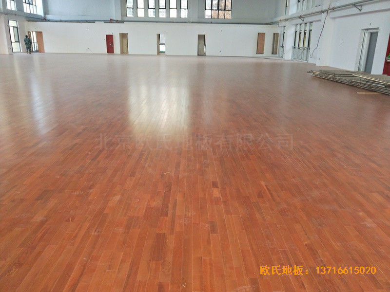 安徽上派学区中心学校篮球馆运动木地板施工案例2