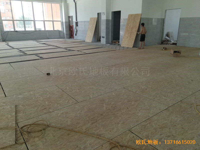 山东沾化第三实验小学体育馆运动木地板铺装案例2