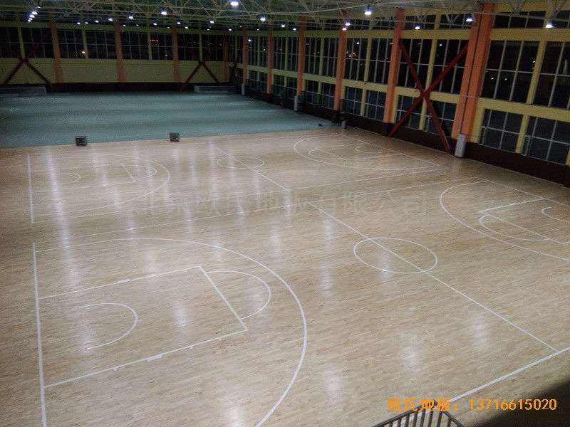 山东济南章丘双语学校篮球馆体育地板施工案例4