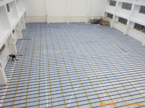 上海宝山区技术学院运动木地板铺设案
