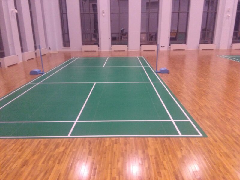 甘肃敦煌大酒店羽毛球场和网球场运动木地板铺设工程4